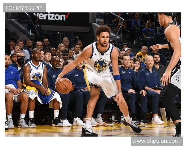 勇士与马刺激战三月三十一日期待精彩对决与球星表现 勇士与马刺激战三月三十一日期待精彩对决与球星表现