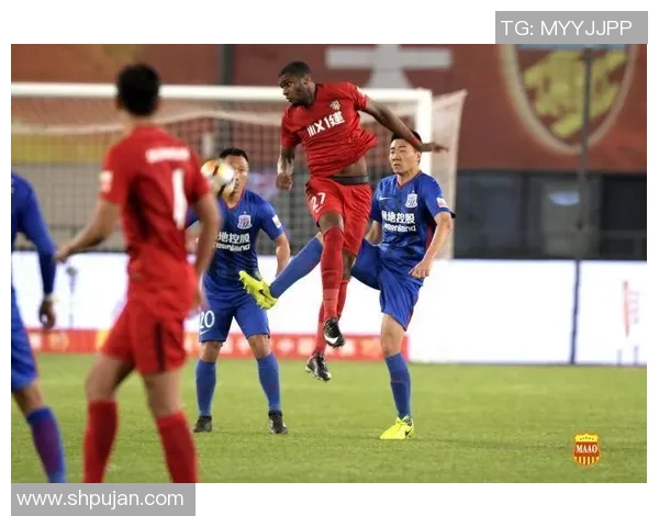 权健与申花激战正酣精彩瞬间回顾与赛后分析